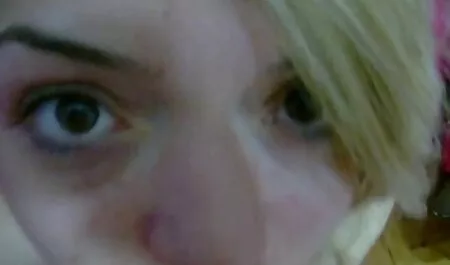 Un uomo ha messo piede nel video nonne porno calendario dopo molto tempo.