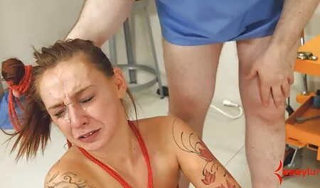 Sorelle, belle tette per sorella