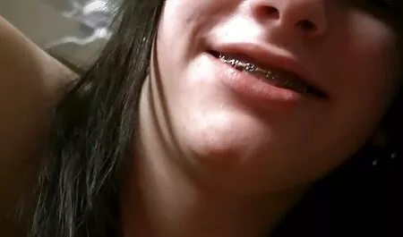 Dopo cena, madre e figlia video porno gratis trans vengono da loro.