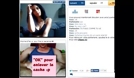 Uno studente che è un vecchio manca uno studente da un altro gruppo nei dormitori in nonne porno figa