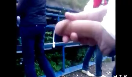Ragazze figa leccare grandi tette