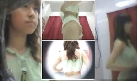 Posa sulla spiaggia mentre si masturba video sesso nonne