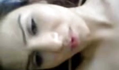 Ragazzo un masturbazione femminile porno piede bambino e fries lei culo su il cucina pavimento