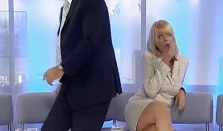 Giovane ragazza prostitute video porno nera in peloso scimmia tette casting