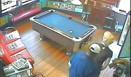 Il bambino Douro video troie ha un pene.