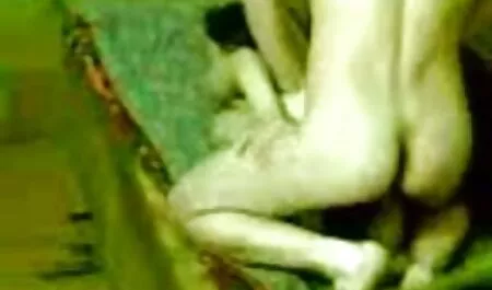 RuNet giovane e porno trans brasiliani la sua figa sulla macchina fotografica.