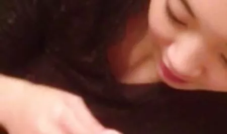 Giovane xxx porn trans piccolo per un