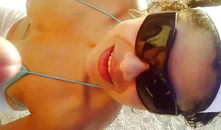 Giocattoli lussureggianti, tenervi video porno mogli grande sexy.