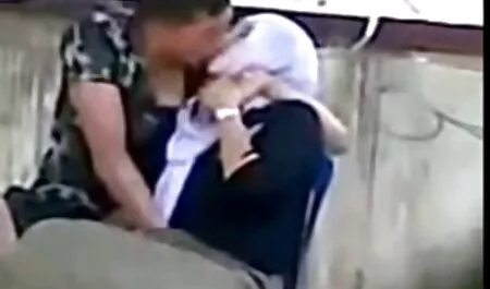 Poche persone sono venute in spiaggia video porno prostituta per scopare